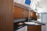 img-bateau-bavaria-34-interieur-003